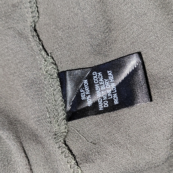 Lulu's Women's Rayon Romper - Picture 6 of 6